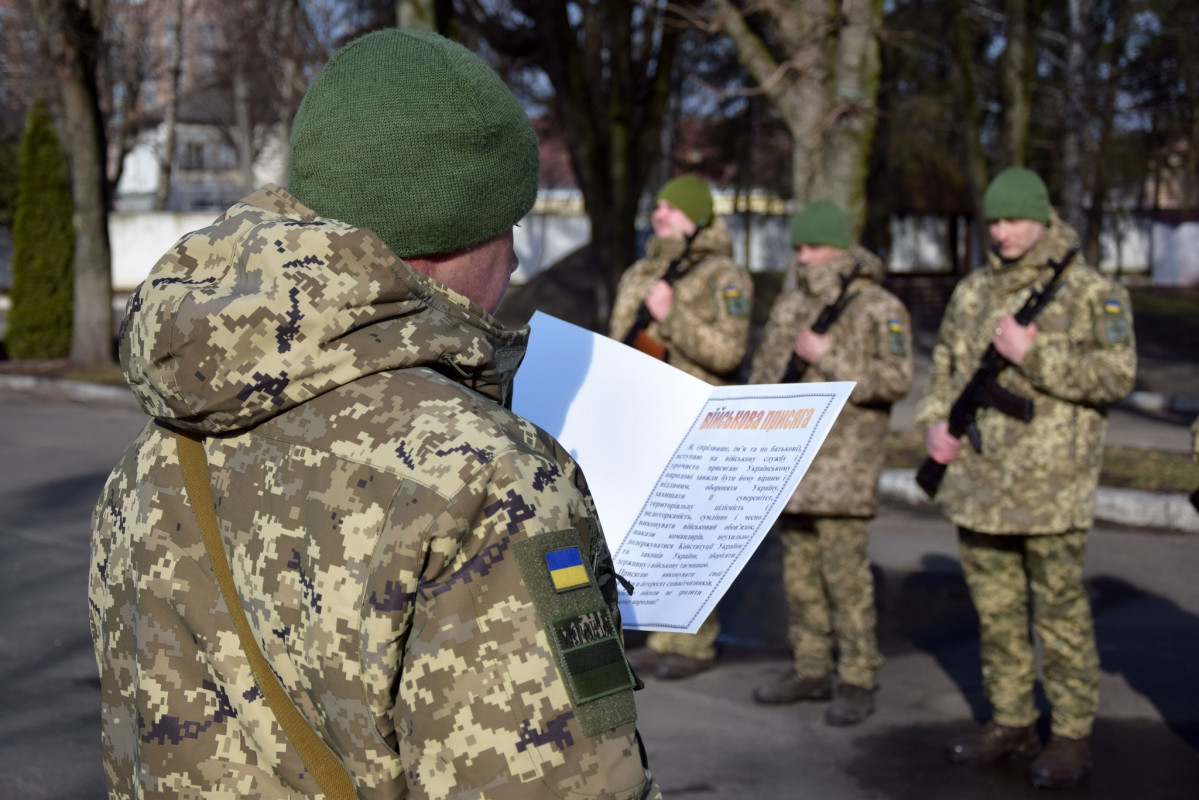 «Я не розумію тих, хто ховається»: на Волині 46-річний багатодітний батько став прикордонником