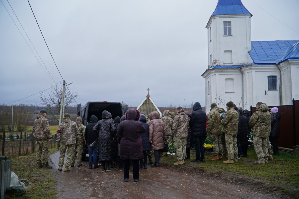 Був надто близько до епіцентру вибуху: на Волині поховали Олександра Талікова, який загинув у Запоріжжі внаслідок атаки КАБами