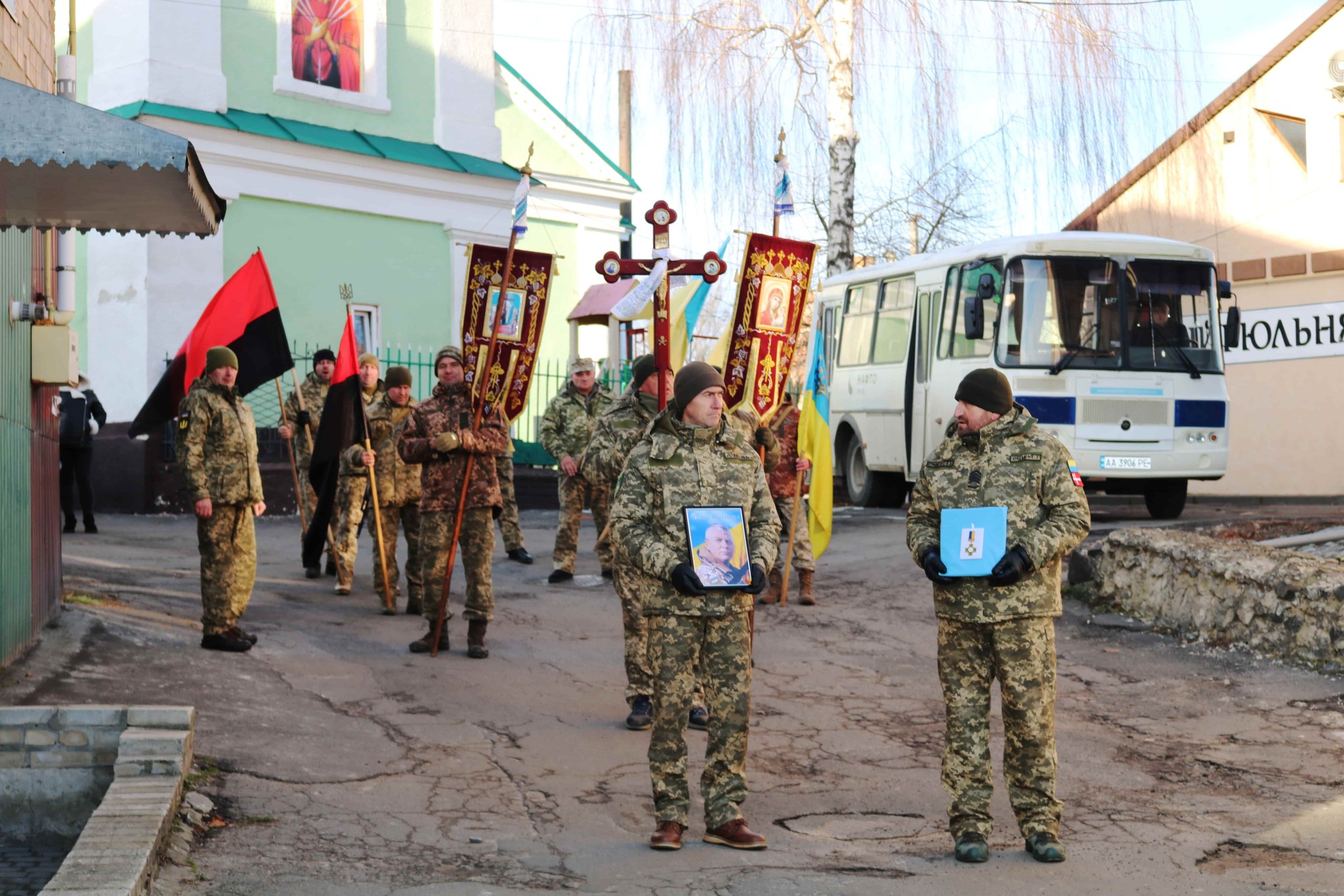 Спільна втрата для двох громад: на Волині попрощалися з полеглим воїном Валерієм Гриневичем