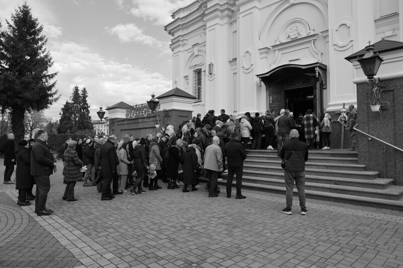 У Луцьку в один день попрощалися із двома захисниками - Вадимом Целюхом та Михайлом Гусаком