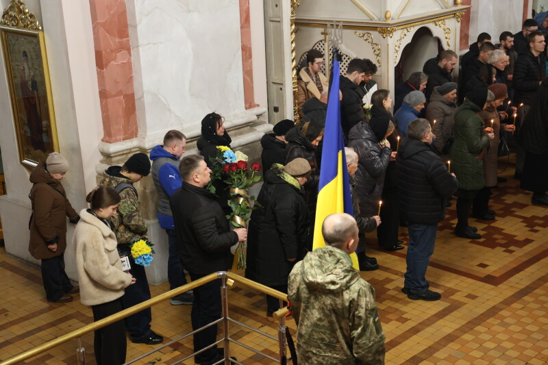 У Луцьку попрощалися із 21-річним Героєм Богданом Чепелою