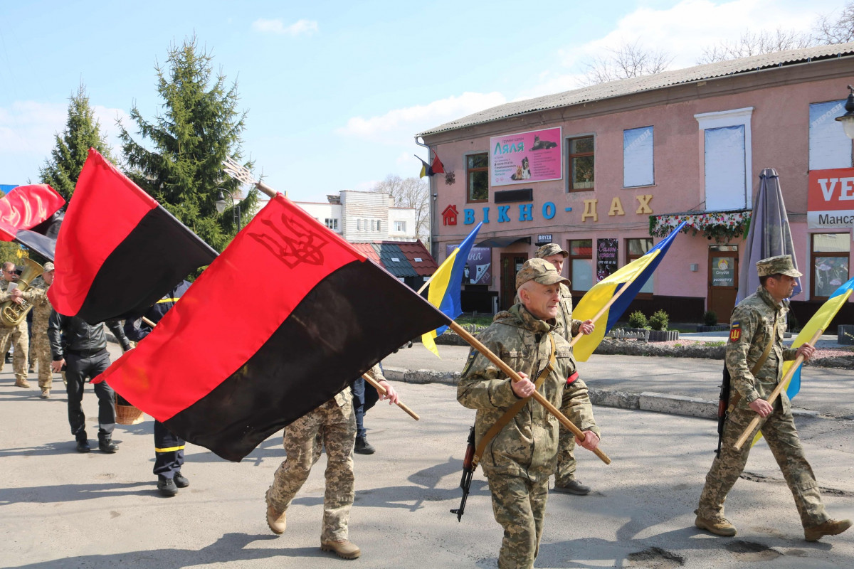 Життя присвятив порятунку інших: на Волині провели в останню дорогу воїна Олександра Батуру