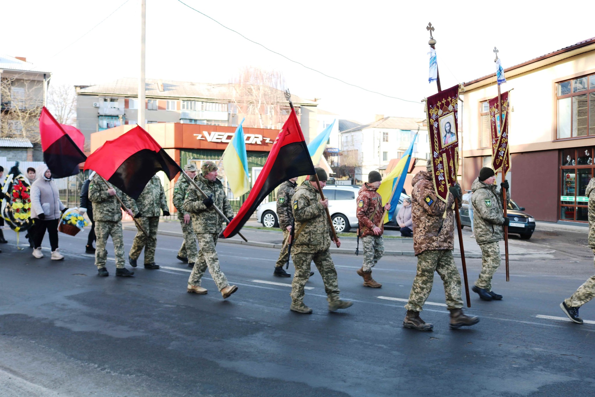 Спільна втрата для двох громад: на Волині попрощалися з полеглим воїном Валерієм Гриневичем