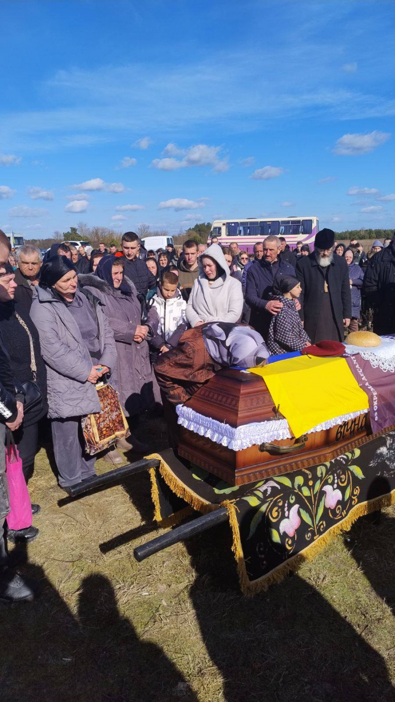 Тривалий час вважався зниклим безвісти: на Волині поховали Героя Богдана Тюхтея