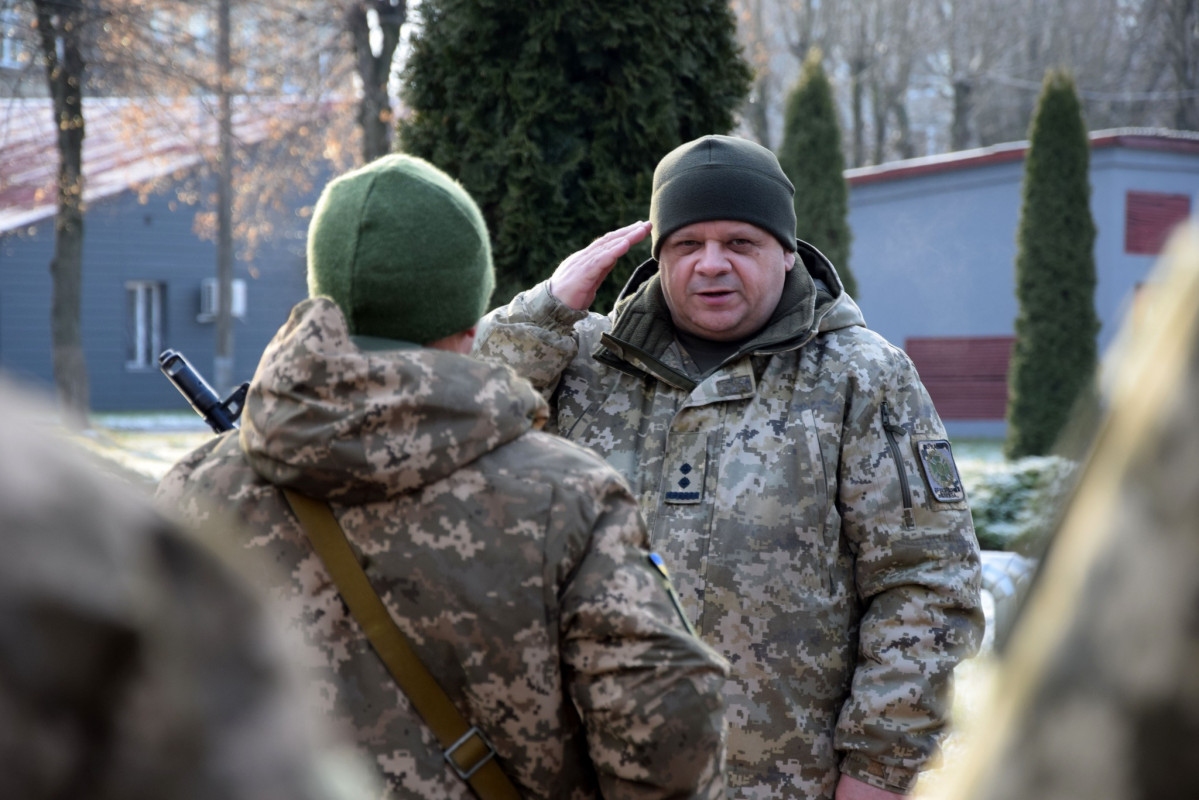 Збирав документи, щоб стати прикордонником, а «мобілізували» на вулиці: історія вчителя з Волині