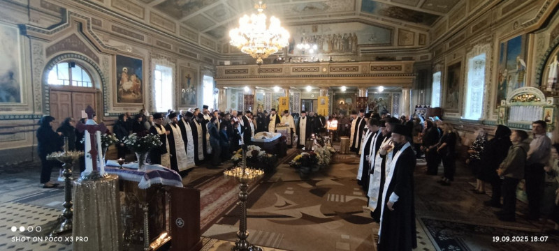 На Волині прощаються з настоятелем Свято-Юріївського храму, протоієреєм Євгеном Шевчуком