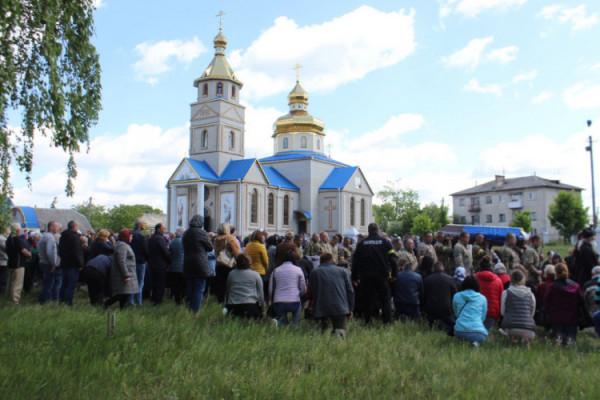 Віддав життя за вільну і незалежну Україну: В останню земну дорогу провели волинського воїна - Андрія Дудіка