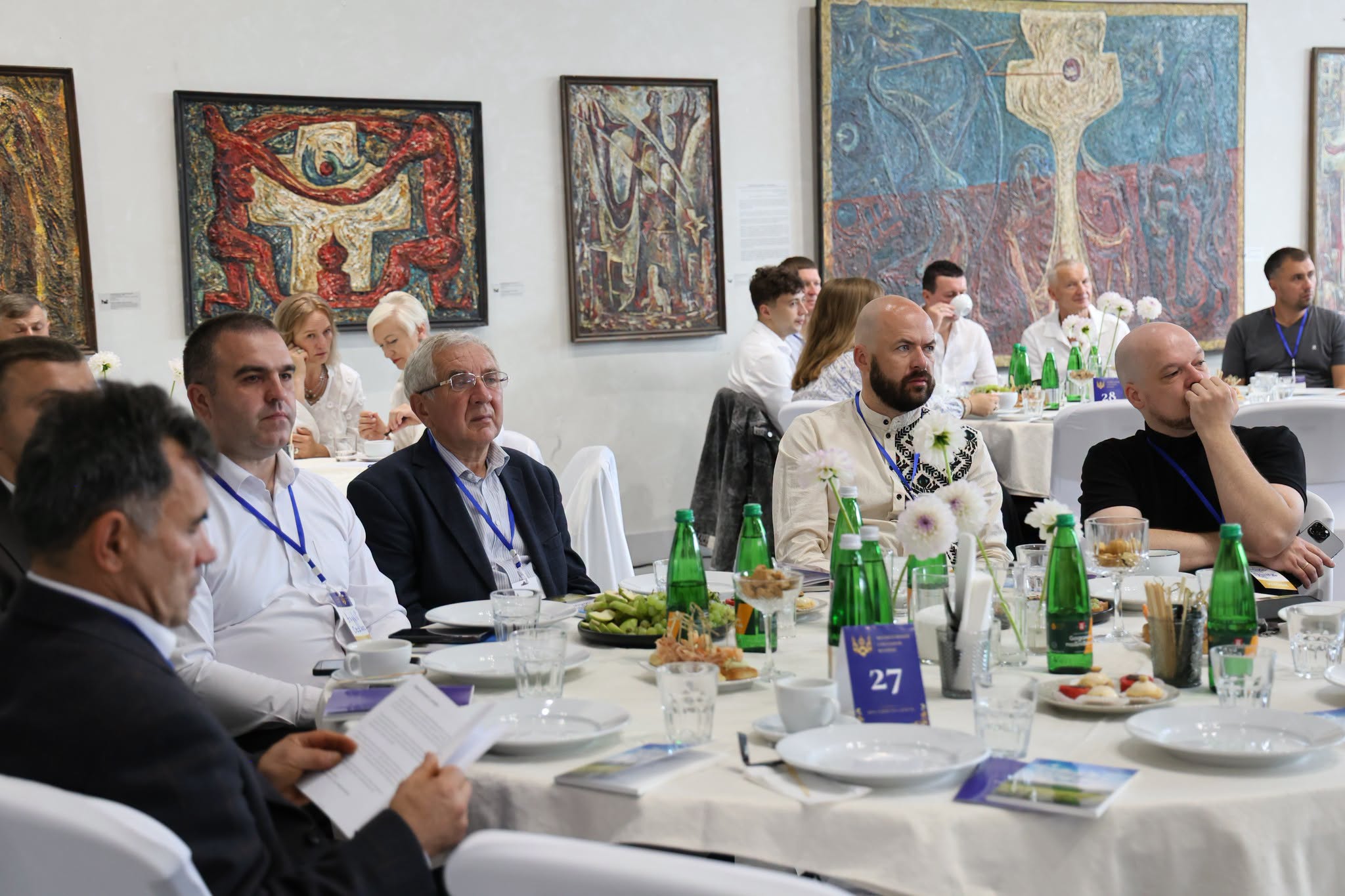 Віра, єдність і підтримка захисників: яким був молитовний сніданок Волині у Луцьку