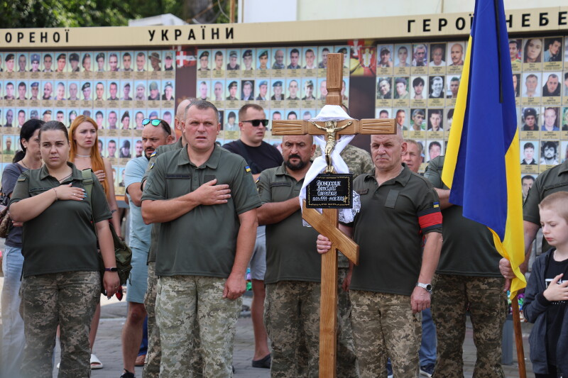 Луцьк у жалобі: місто попрощалося з Героями Юрієм Стельмащуком та Віталієм Бондаруком