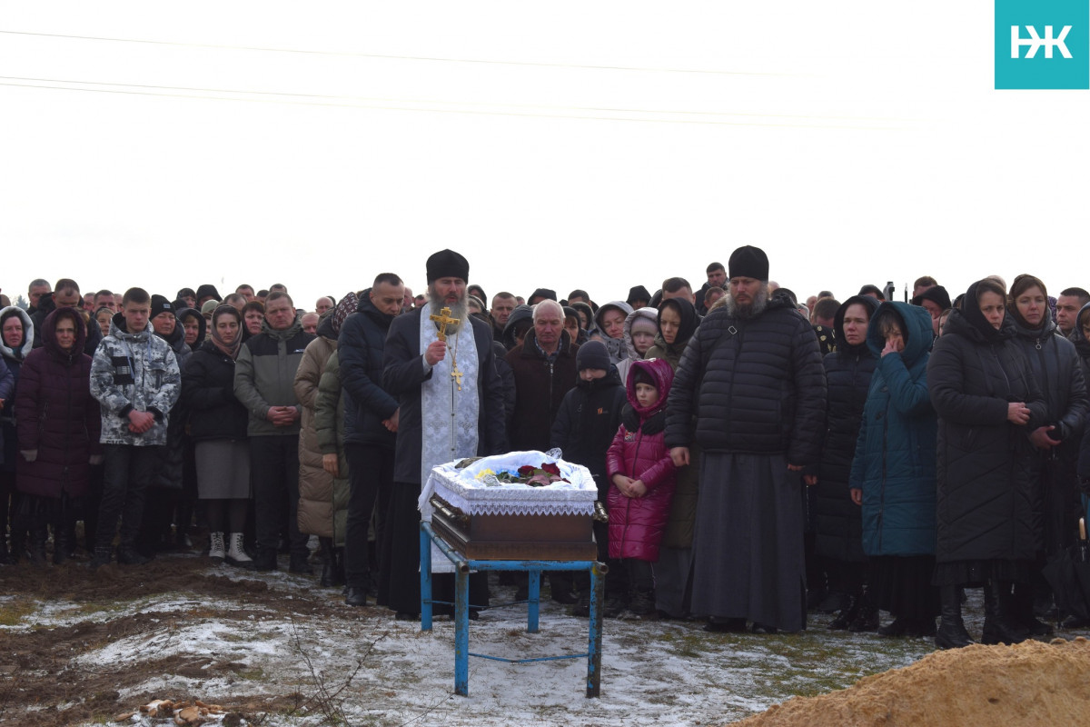 Серце воїна не витримало побаченого й пережитого: на Волині поховали Героя Олександра Куринчука