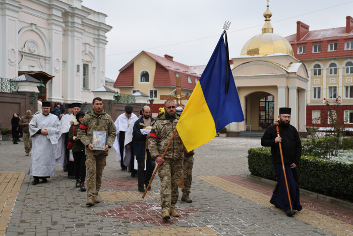 Чорний день: у Луцькій громаді попрощалися з Героями Юрієм Шаблевським та Олександром Гавришем