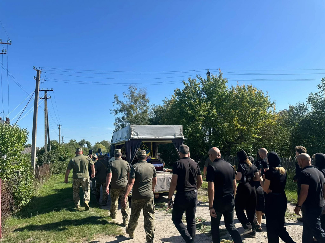 Довгий час вважався зниклим безвісти: на Волині поховали Героя Василя Павловича