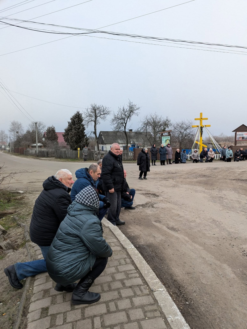 Завжди був готовий допомогти: на Волині провели в останню дорогу загиблого воїна Івана Оніщука