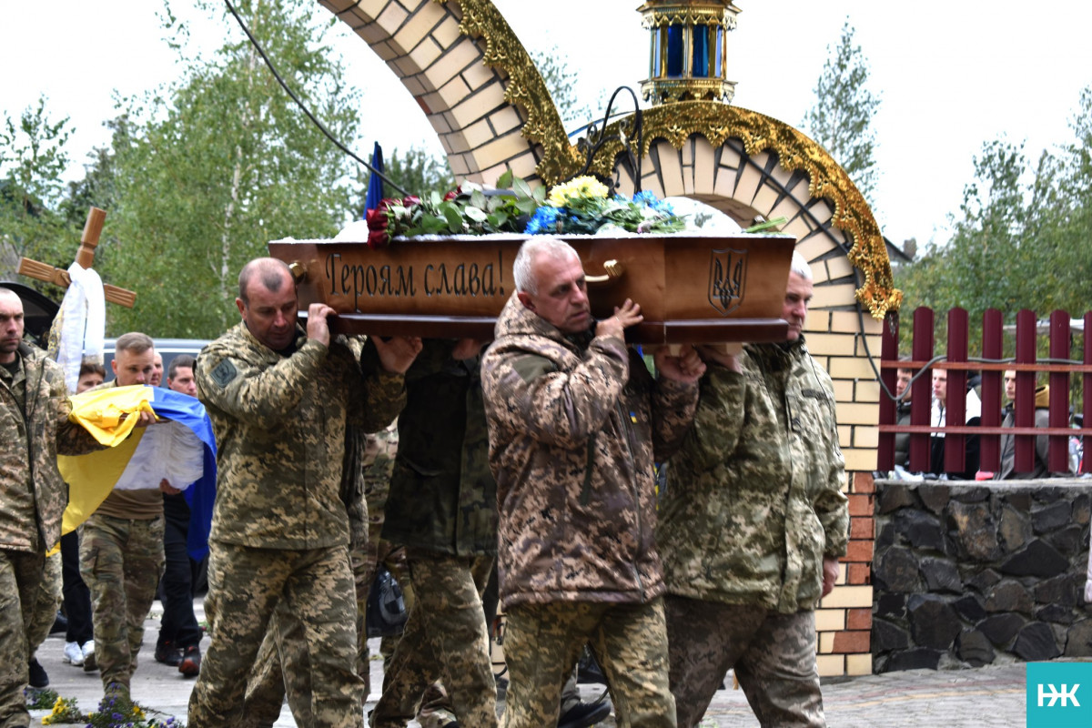 «Не на весілля зібрав Герой велелюддя, а на свої похорони»: востаннє додому на Волинь «на щиті» повернувся Іван Качула