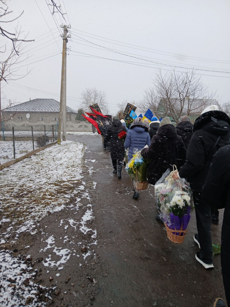 Серце зупинилося на Донеччині: волиняни провели в останню дорогу Героя Володимира Баглая