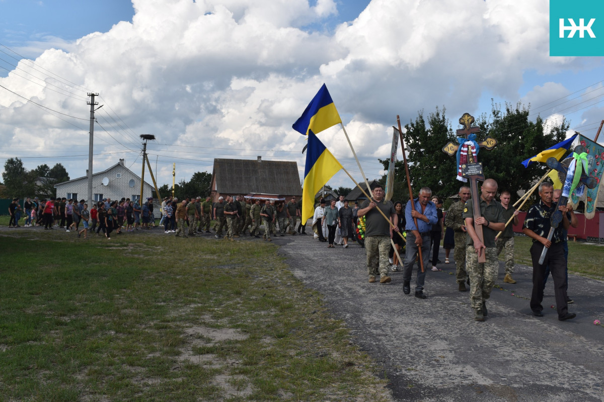 Волиняни провели в останню дорогу загиблого Героя з Волині Василя Маковського