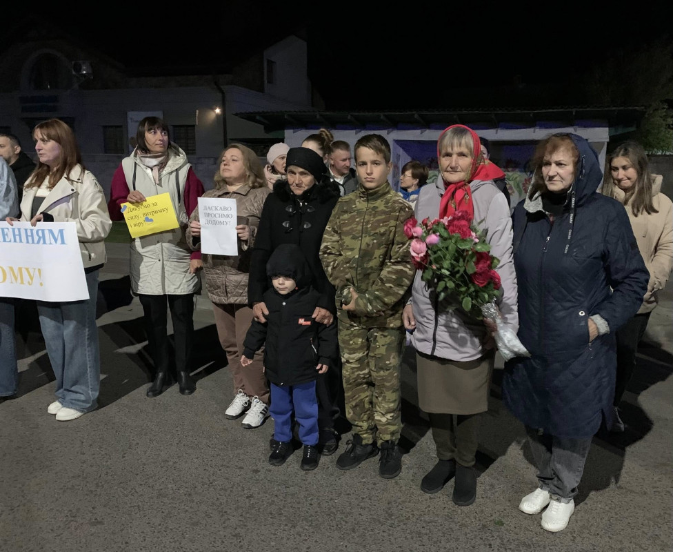 Після довгих місяців полону додому на Волинь повернувся захисник Василь Кулачук