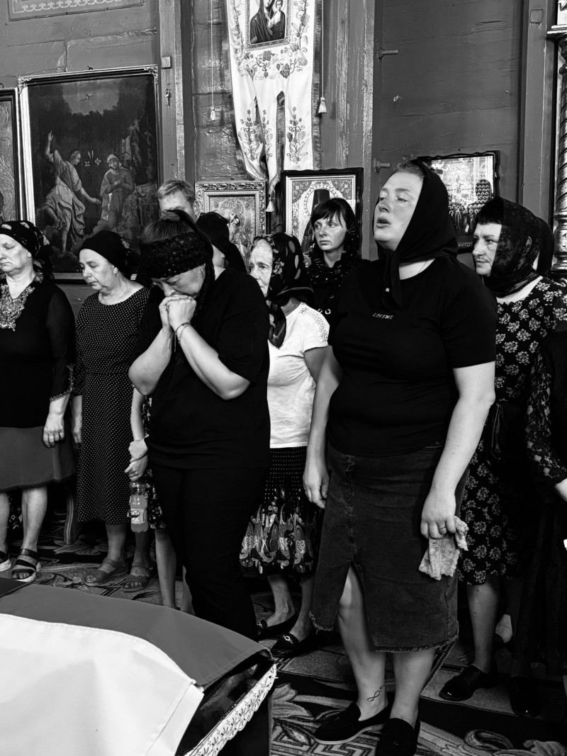 Віддав життя за Україну: на Волині попрощалися з Героєм Олегом Козловським