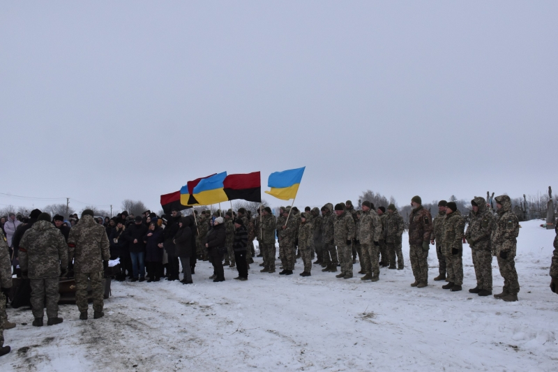 На Волині в останню путь провели Героя Віктора Радченка