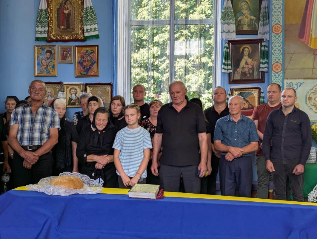 Два роки між надією і болем: на Волині попрощалися із захисником Петром Якимовим