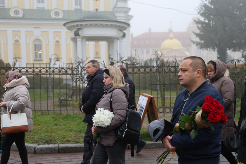 У Луцьку провели в останню путь 36-річного Героя Михайлом Миколайовичем Чернюком