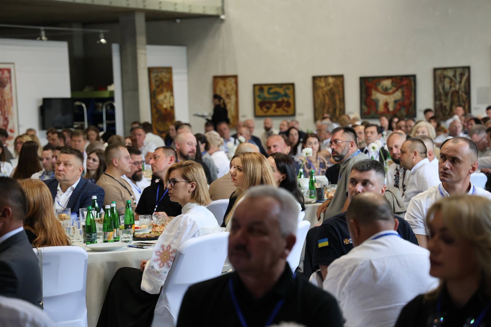 Віра, єдність і підтримка захисників: яким був молитовний сніданок Волині у Луцьку