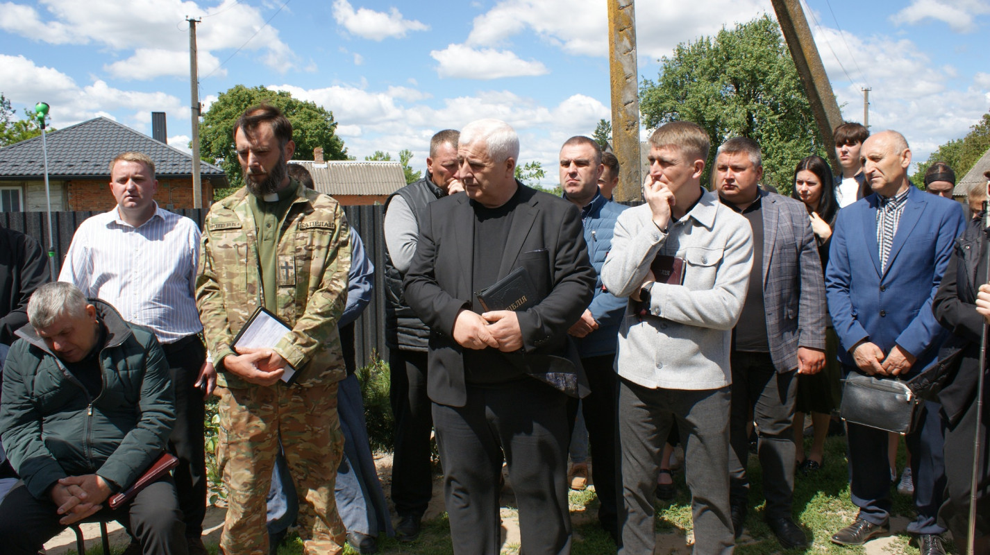 «Врятував побратима ціною власного життя»: на Волині попрощалися з 25-річним Героєм Андрієм Лавренчуком