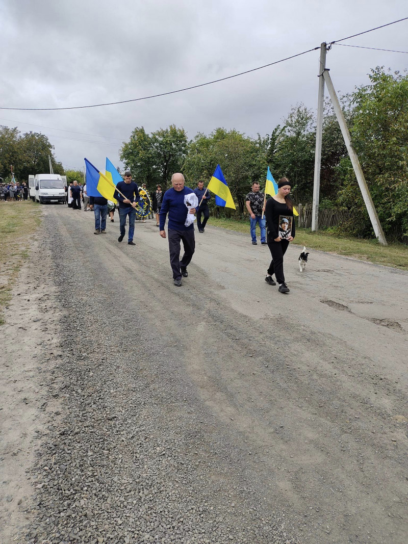 Помер у лікарні від важкої хвороби: на Волині попрощалися з Героєм Ігорем Дубчуком