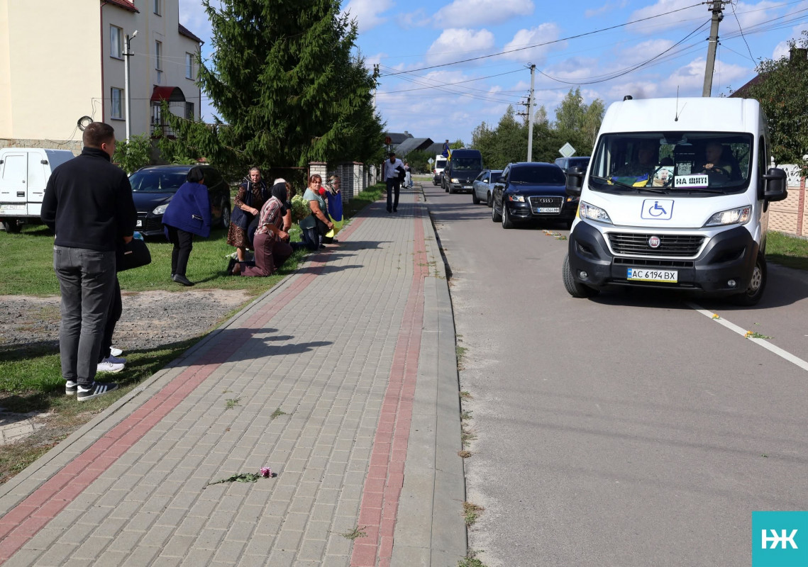 Життя обірвала ДТП: на Волині попрощалися з молодим військовим Олександром Круковцем