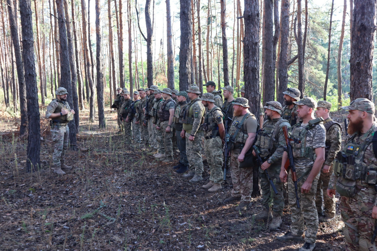 Волинських тероборонівців, які воюють на сході, відзначили нагородами