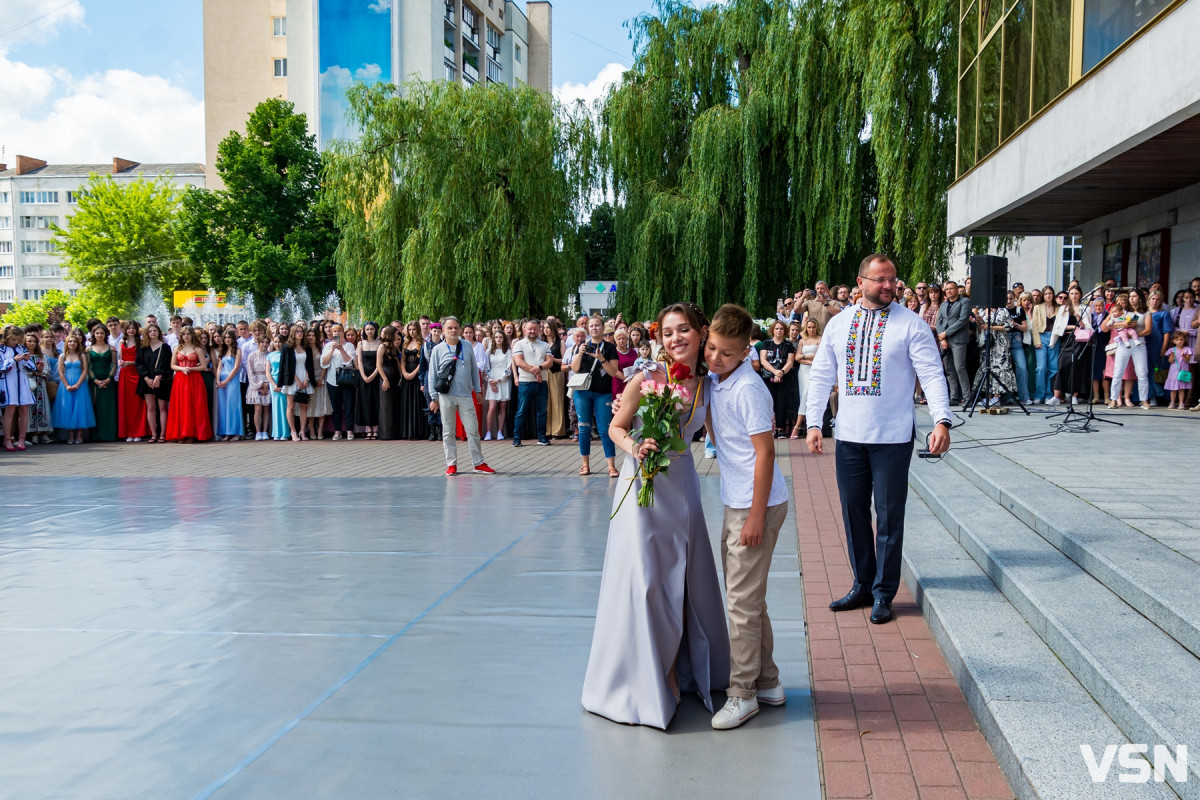 Як у Луцьку нагороджували медалістів. ФОТОРЕПОРТАЖ