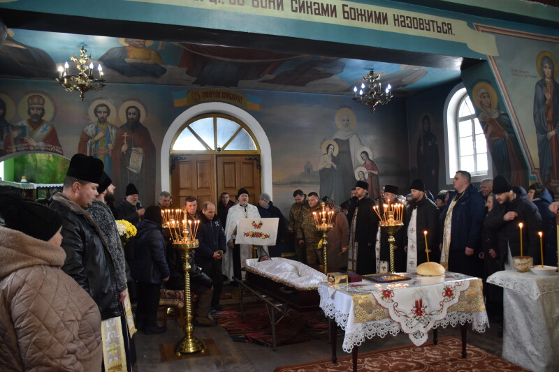 Навіки 47: у Луцькому районі попрощалися з Героєм Миколою Мандзюком