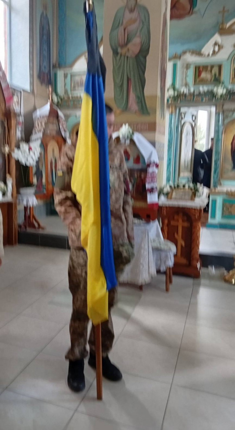 Навіки 41: на Волині попрощалися з ветераном війни Михайлом Сютриком