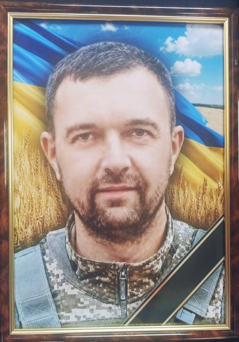 На Волині в останню путь провели 35-річного захисника Володимира Медведюка