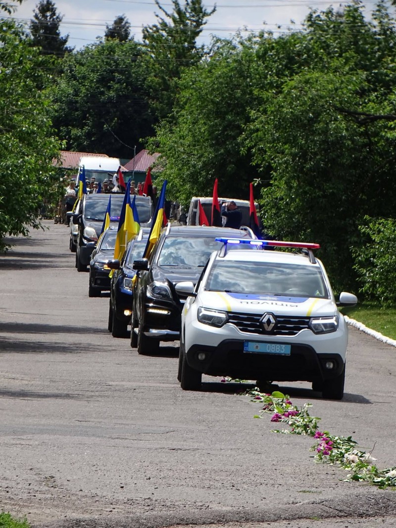 На Волині поховали 26-річного Героя Сергія Самолюка, який понад рік вважався зниклим безвісти