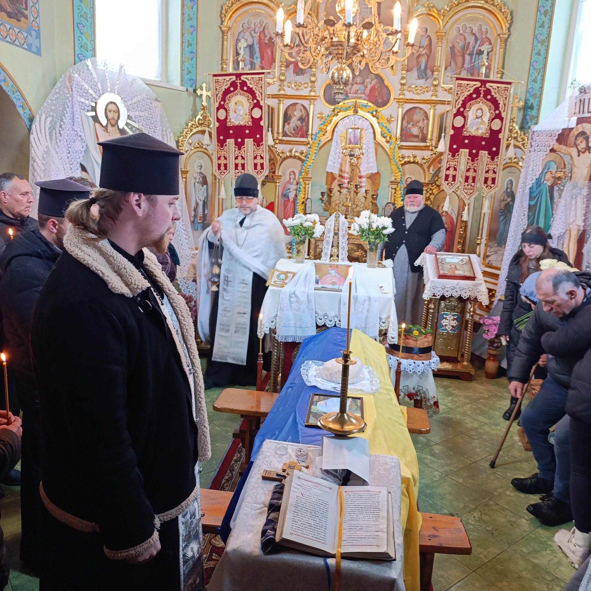 Навіки 29: на Волині попрощалися з молодим Героєм Романом Гайовим