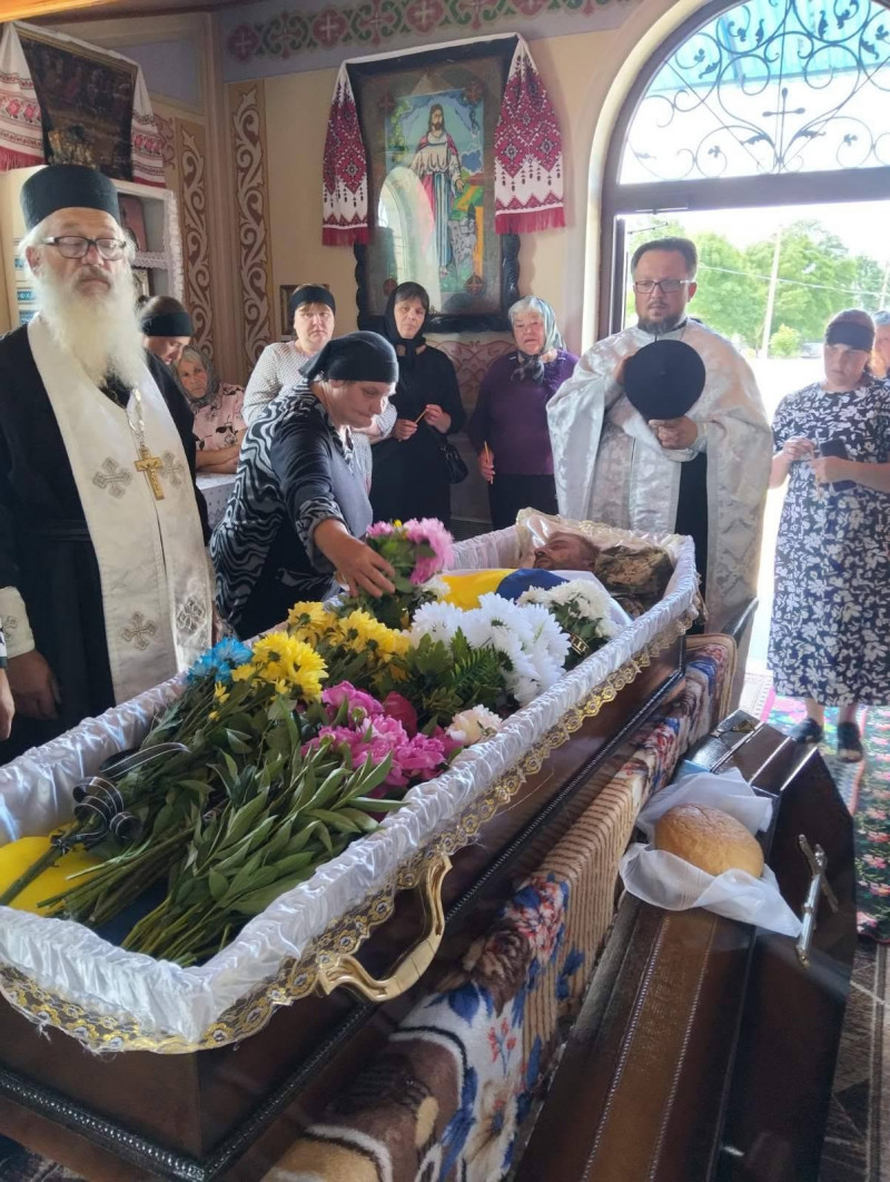 На Волині поховали 33-річного захисника Миколу Максимчука