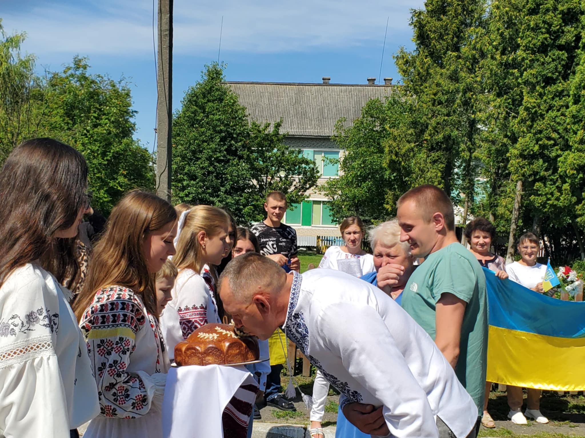 «Не дай Боже нікому пережити полон»: звільнений волинянин поділився емоціями після повернення додому