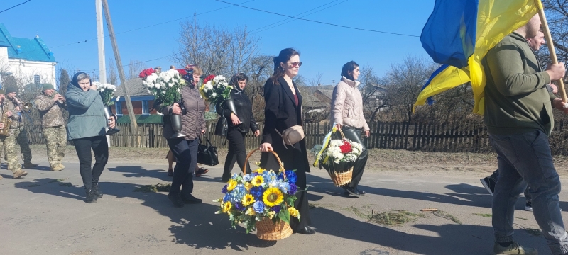 Його бойовий шлях пролягав через найгарячіші точки: на Волині попрощалися з воїном Миколою Ніколайчуком
