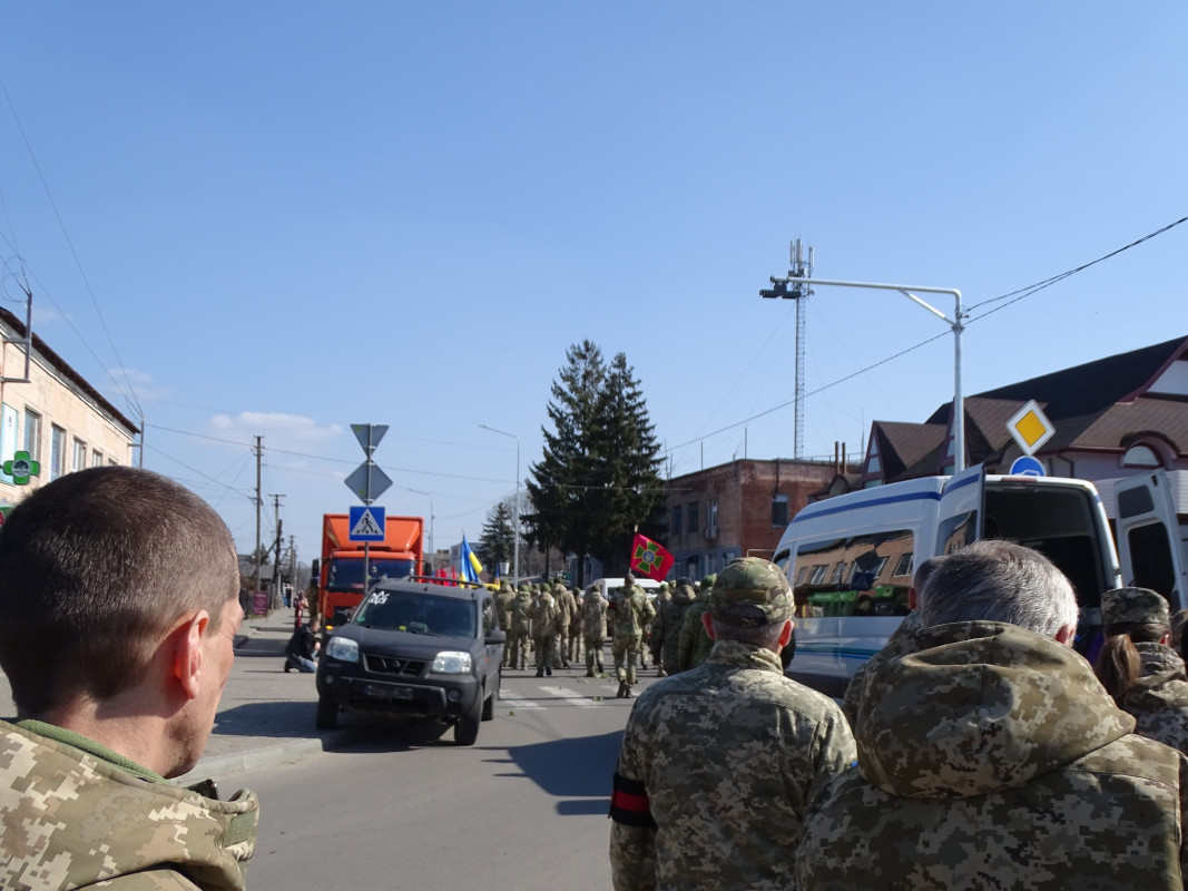 На Волині провели в останню путь Героя Василя Кравчука, який загинув два роки тому