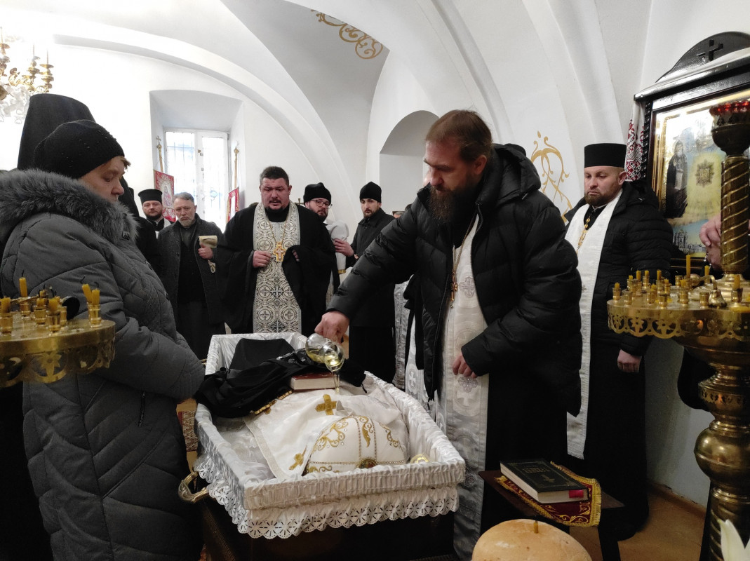 На Волині провели в останню дорогу архімандрита Святополка Канюку