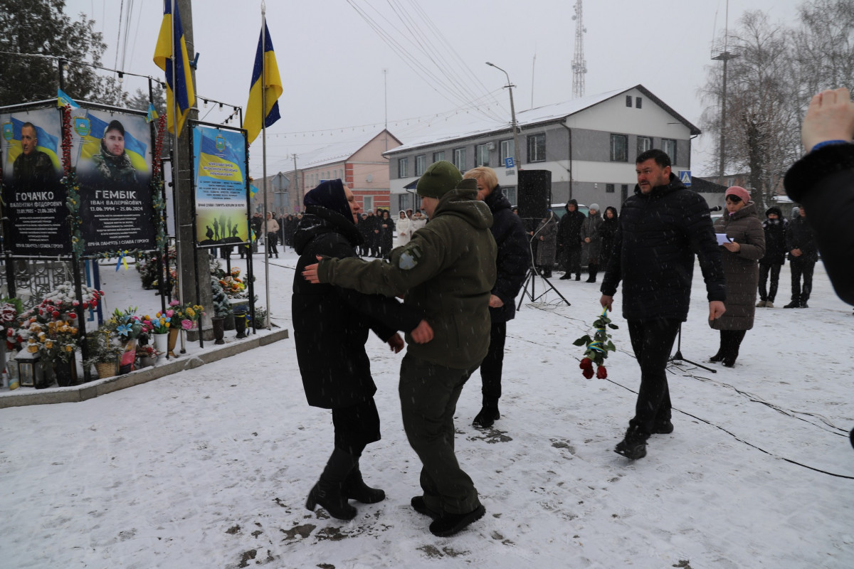 У громаді на Волині вручили державні нагороди рідним полеглих Героїв