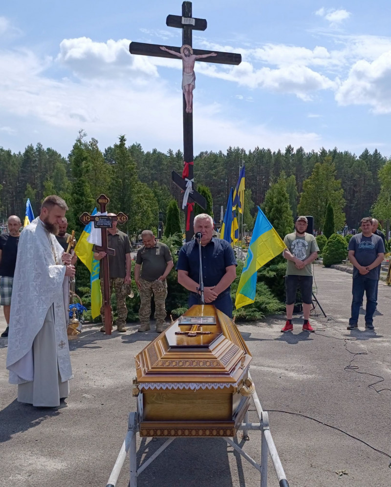 Навіки 22: на Волині поховали Героя Олександра Бусла, який тривалий час вважався зниклим безвісти