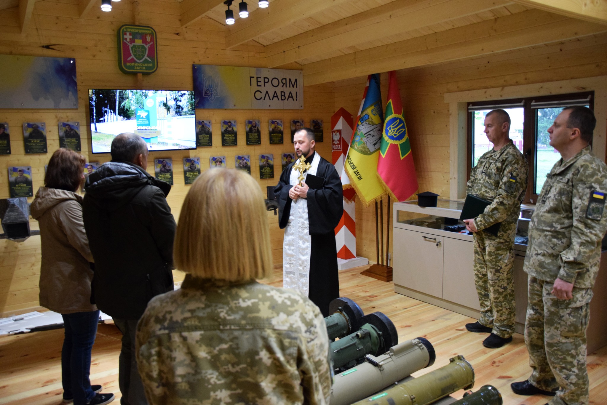 Погони загиблого прикордонника з Волині Олександра Новосада вручили його батькам