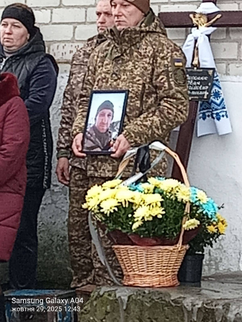 На Волині попрощалися із захисником Іваном Воронюком, який тривалий час вважався зниклим безвісти