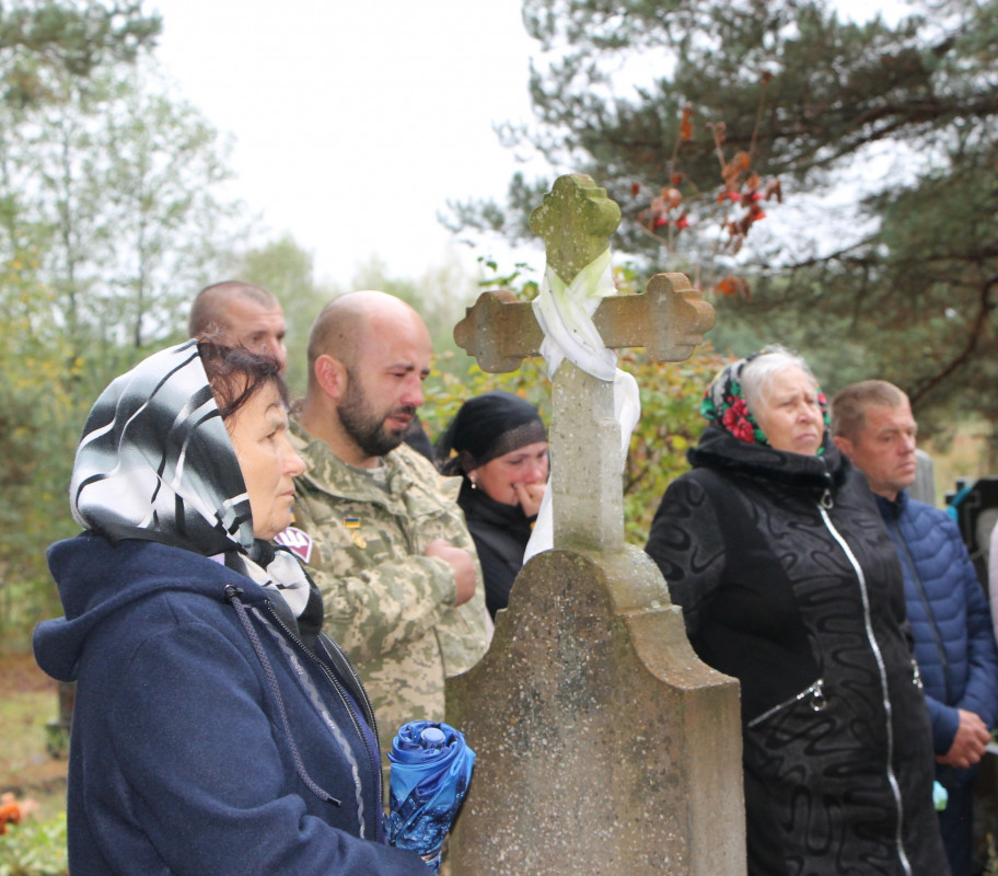 Загинув у полоні: волиняни провели до місця вічного спочинку воїна Ярослава Гарбара