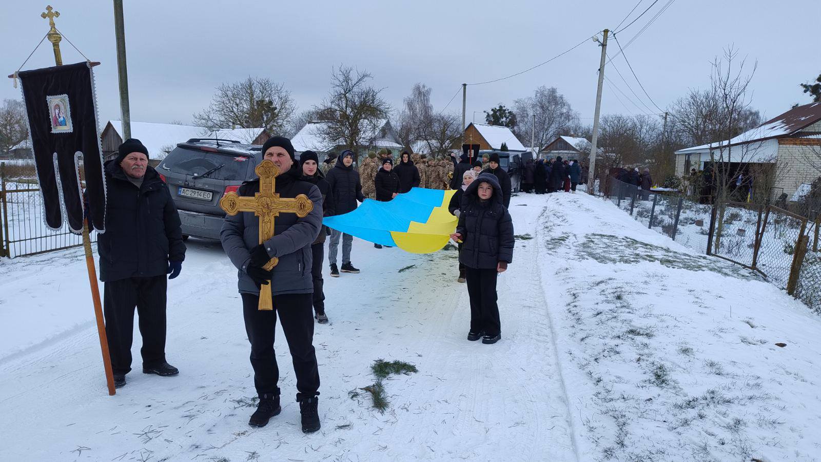 Батько шести дітей та справжній Герой: на Волині поховали захисника Віктора Калуша