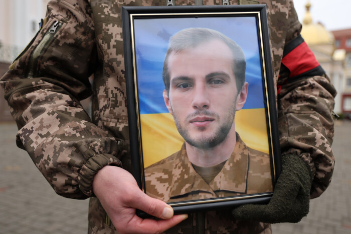 У Луцьку попрощалися із 21-річним Героєм Богданом Чепелою