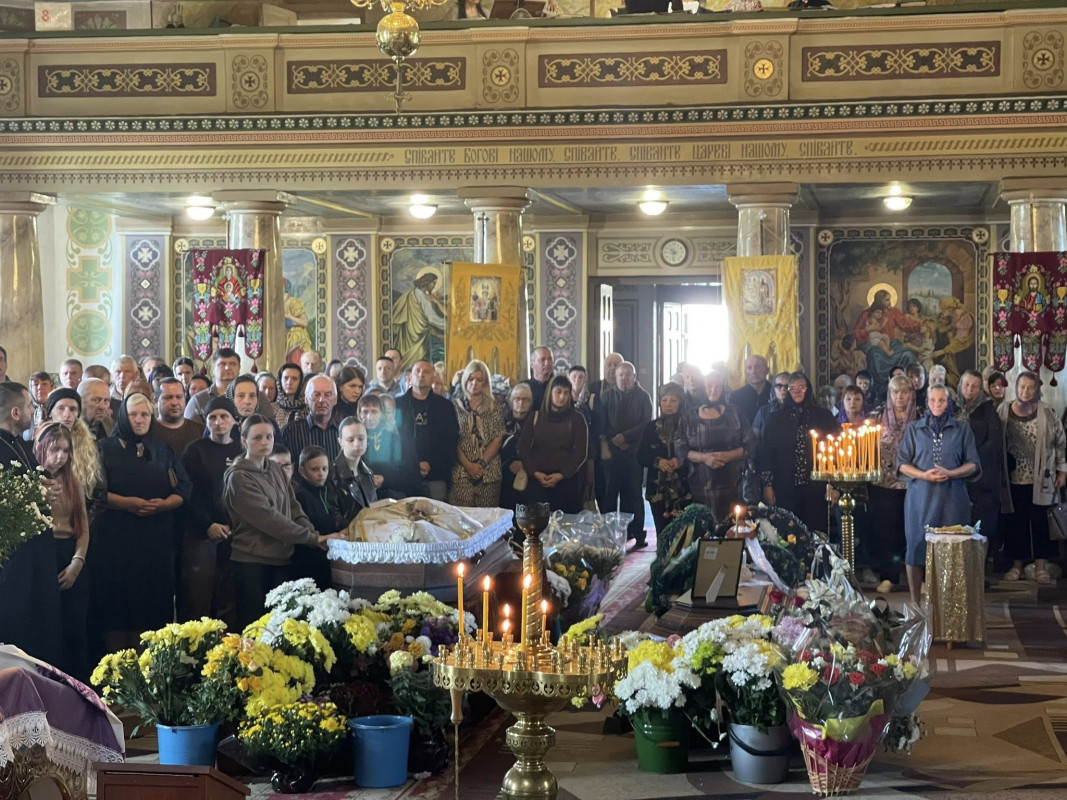 Волиняни провели в останню дорогу настоятеля Свято-Юріївського собору протоієрея Євгена Шевчука