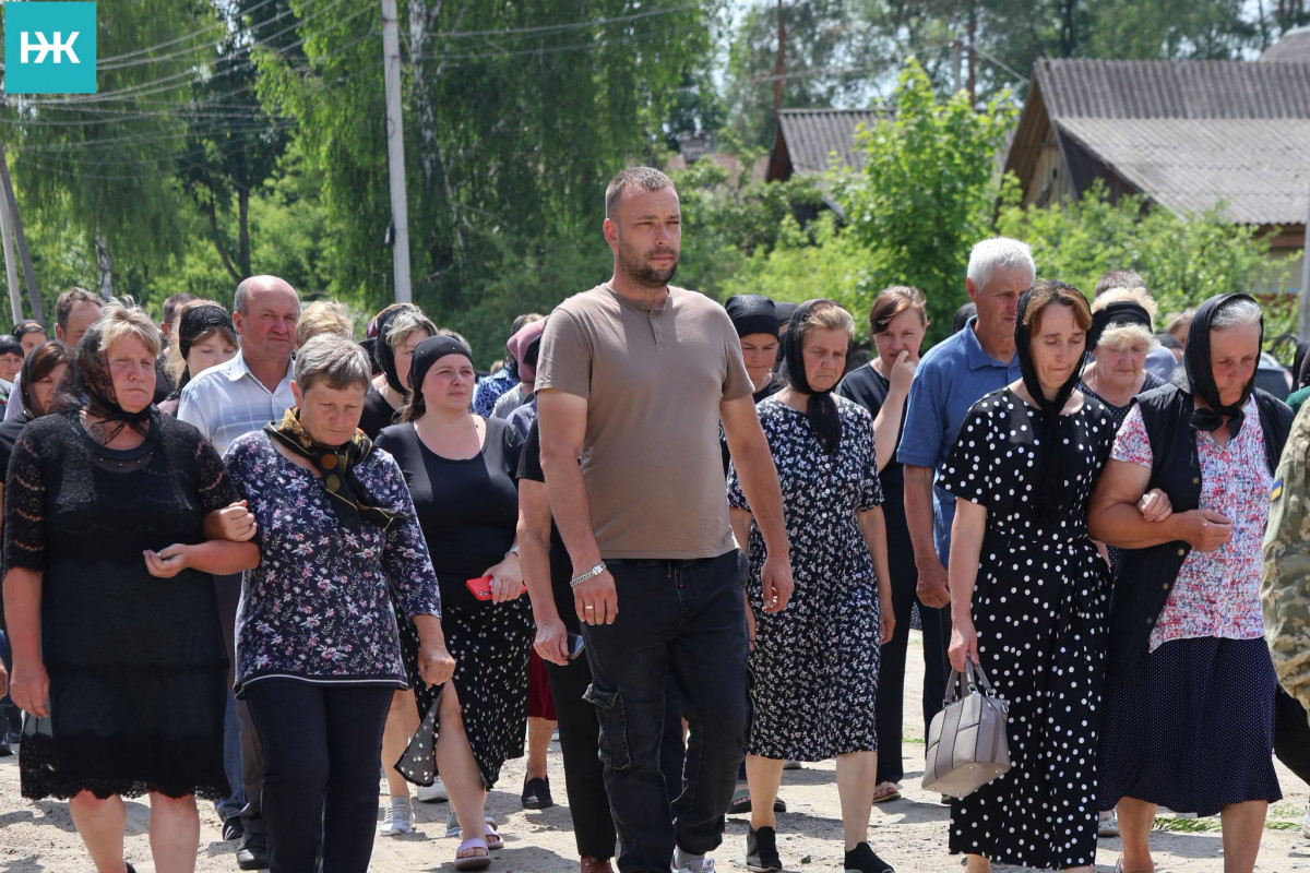Загинув понад рік тому: на Волині поховали Героя Василя Душенка
